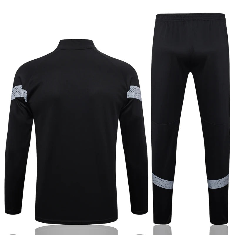 Conjunto Treino Milan Ziper Curto Preto 2023/24